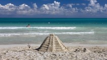 Viajes Pura Vida tiene los paquetes turísticos a los mejores precio y financiaciones del mercado. Para viajar a Cancún llamar al Tel. (011) 5235-667 