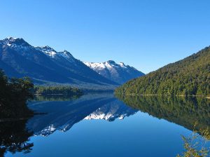 San Martín de los Andes. Paquetes all inclusive desde Argentina. Financiaciones. Consultas a info@puravidaviajes.com.ar Tel. (11) 5235-6677.