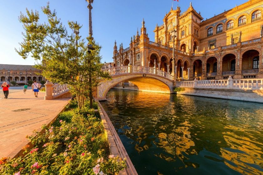 Andalucía y Marruecos. Paquetes all inclusive desde Argentina. Consultas a info@puravidaviajes.com.ar Tel. (11) 52356677
